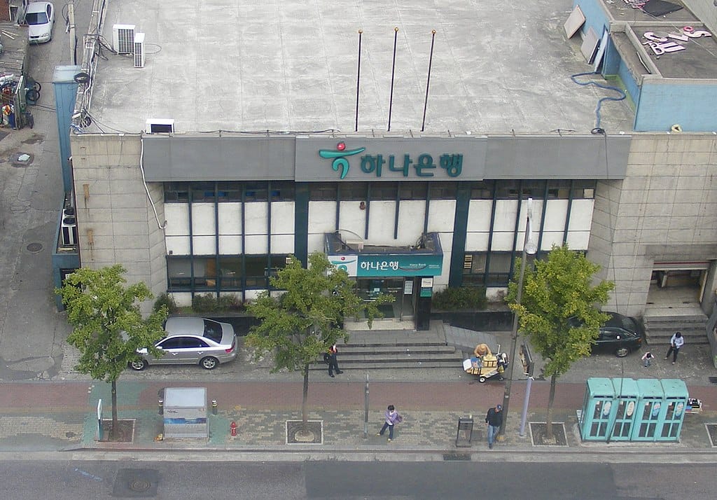 یک شعبه بانک هانا در کره جنوبی. (منبع: Bill Marmie/Nesnad [CC BY 2.0])
