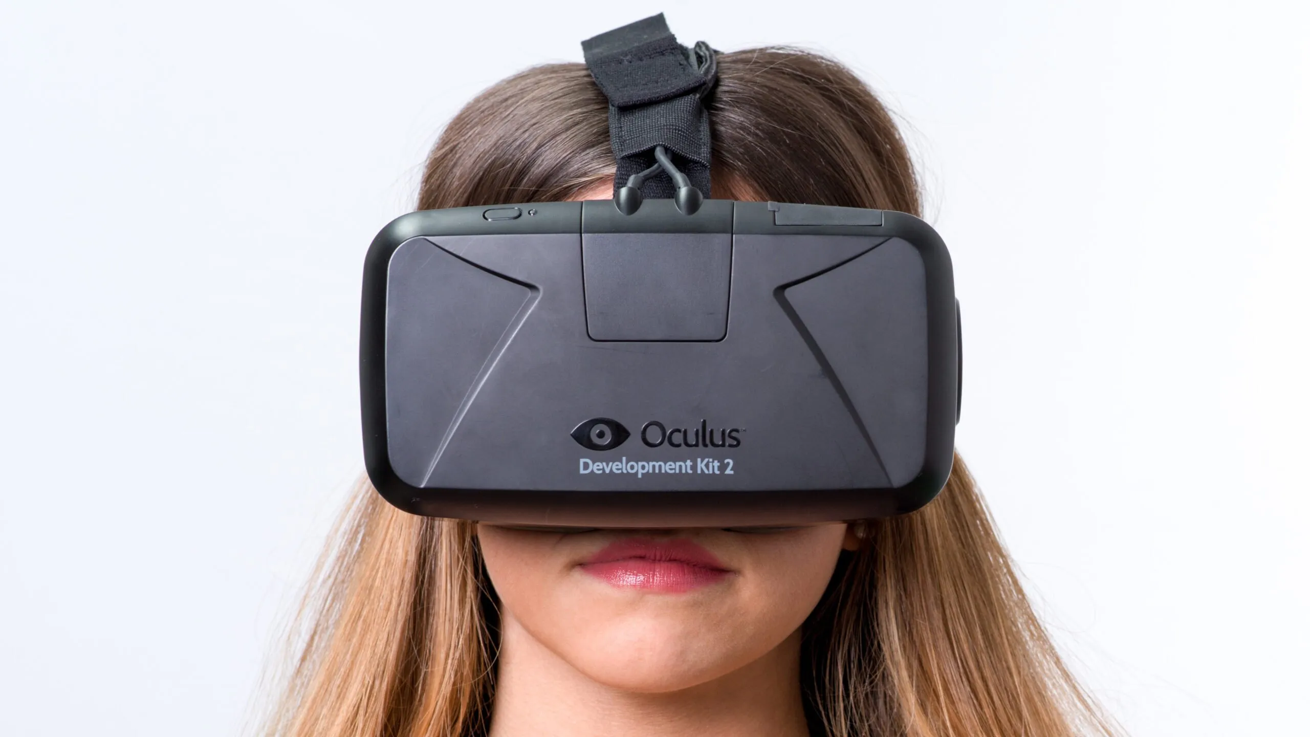 Oculus Rift در سال 2015. تصویر: Shutterstock